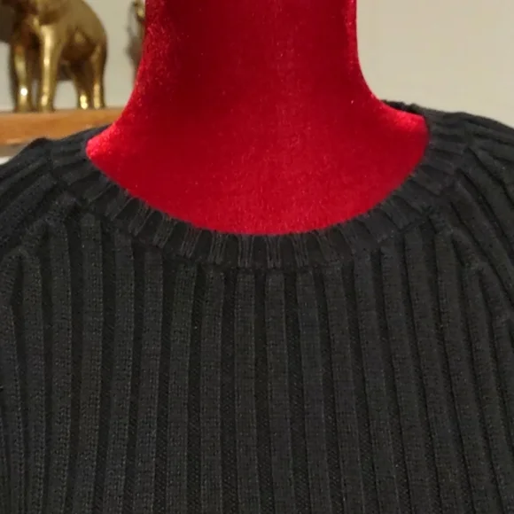 Jamie Scott Ribbed Sweater - Picture 2 of 11